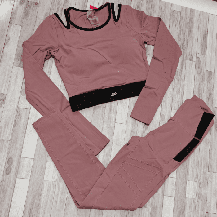 CONJUNTO CALZA + CROP TOP IRUN