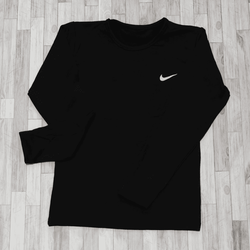 CAMISETA TERMICA NEGRA