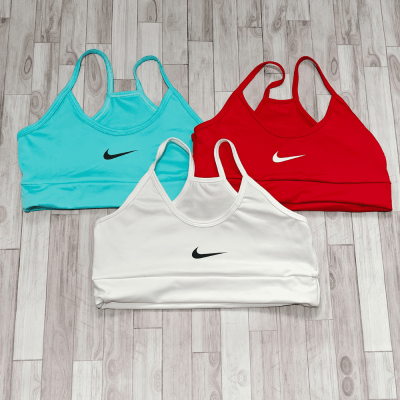 TOPS LISOS NIKE