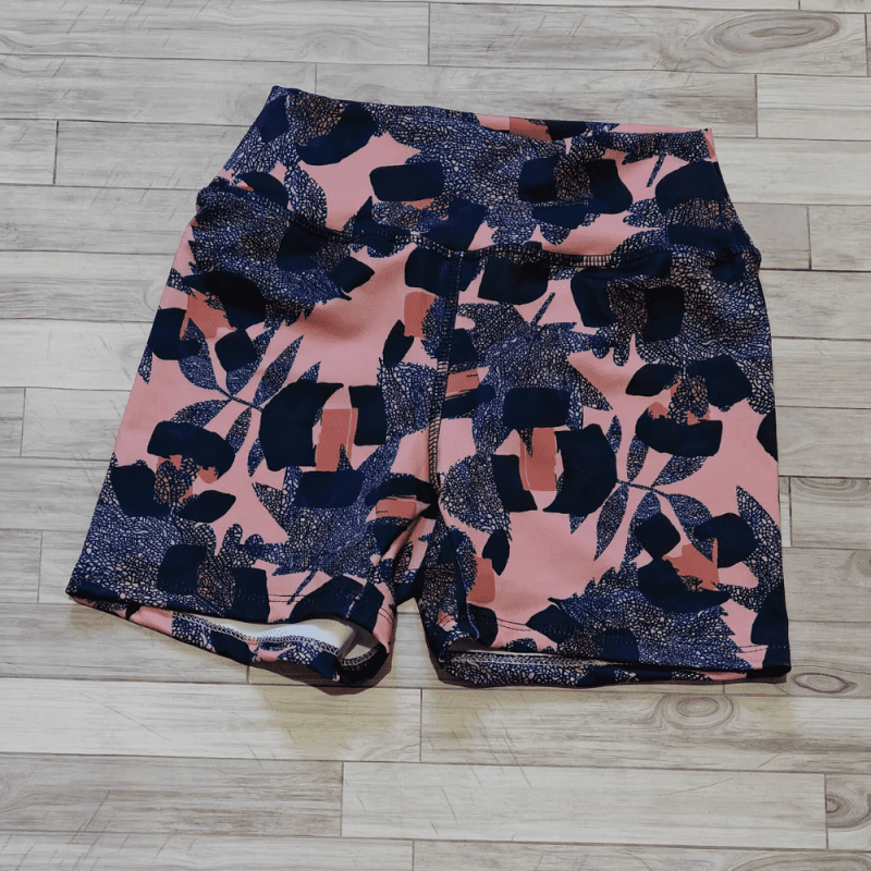 SHORT PREMIUM OSCURO