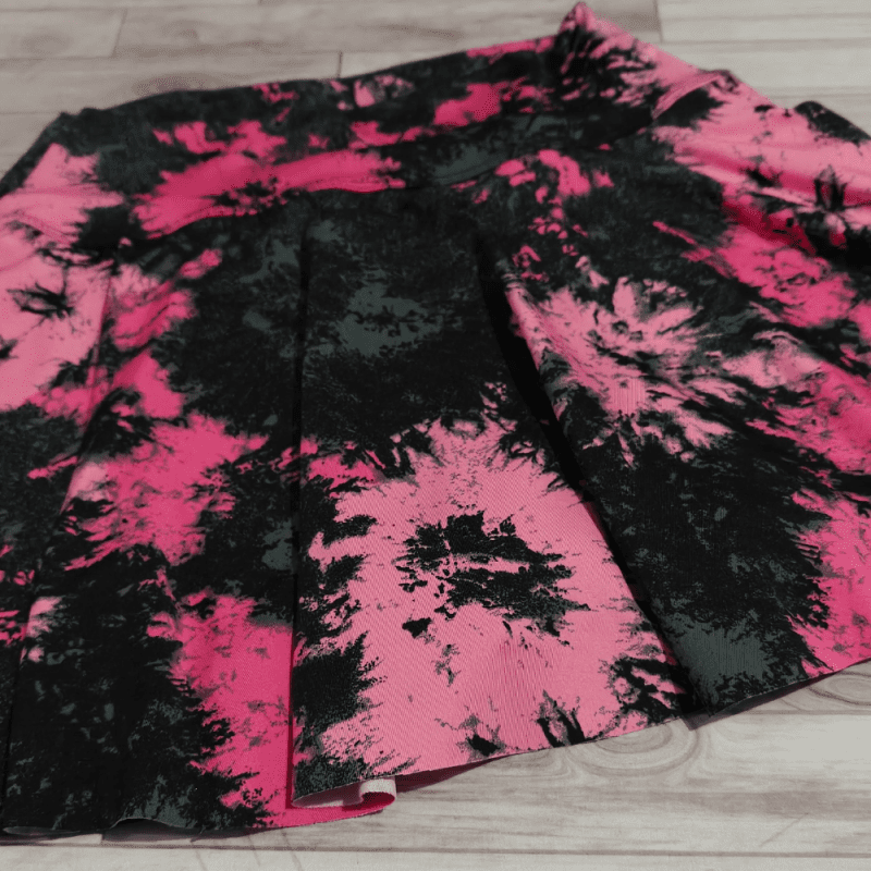 POLLERA CON SHORT ESTAMPADA