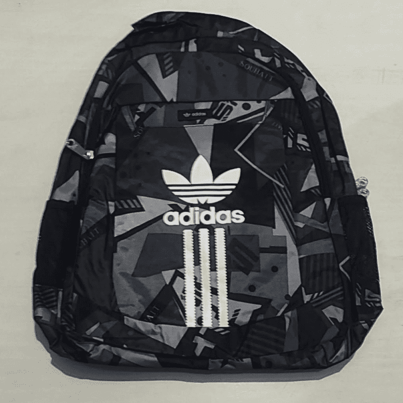 MOCHILAS MEDIANAS ESTAMPADAS