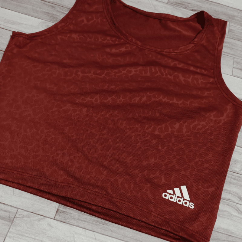 MUSCULOSA GOFRADA